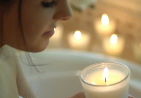 Win Natural Candles from rareESSENCE on USALoveList.com. These candles are made with essential oils and natural pigments. #AmericanMade