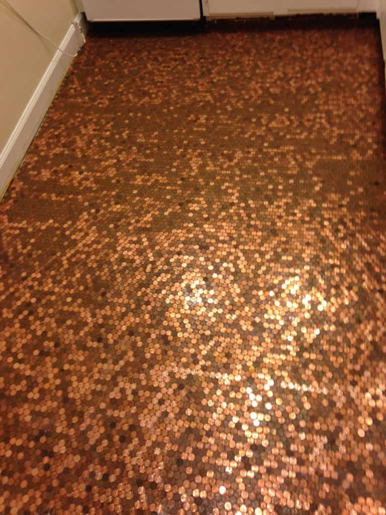 Simple Penny Floors for Large Space