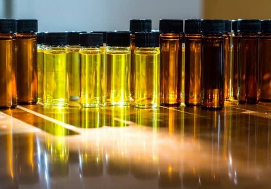 Brighten Dull Skin With These American Made Vegan and Non-Toxic Facial Oils