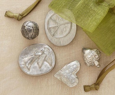 Goodies that fit in plastic Easter eggs: Silver tokens #madeinUSA #EggHunt #usalovelisted