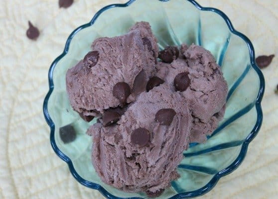 Chocolate chocolate chip ice cream no churn homemade ice cream recipe. So good!!!