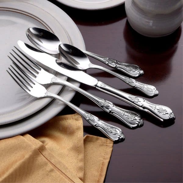 Liberty Tabletop Kensington 45 piece set #thanksgiving #dinner #tableware