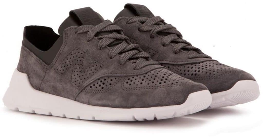 puma tennis shoes white
