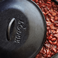Dutch Oven Chili With Toppings
