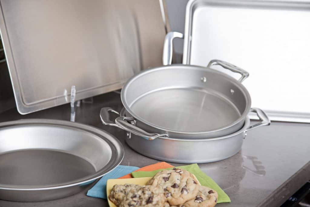 American made baking pans and baking dishes: 360 Bakeware Take 20% off 360 Cookware & Bakeware with discount code USALOVE. No Expiration. 