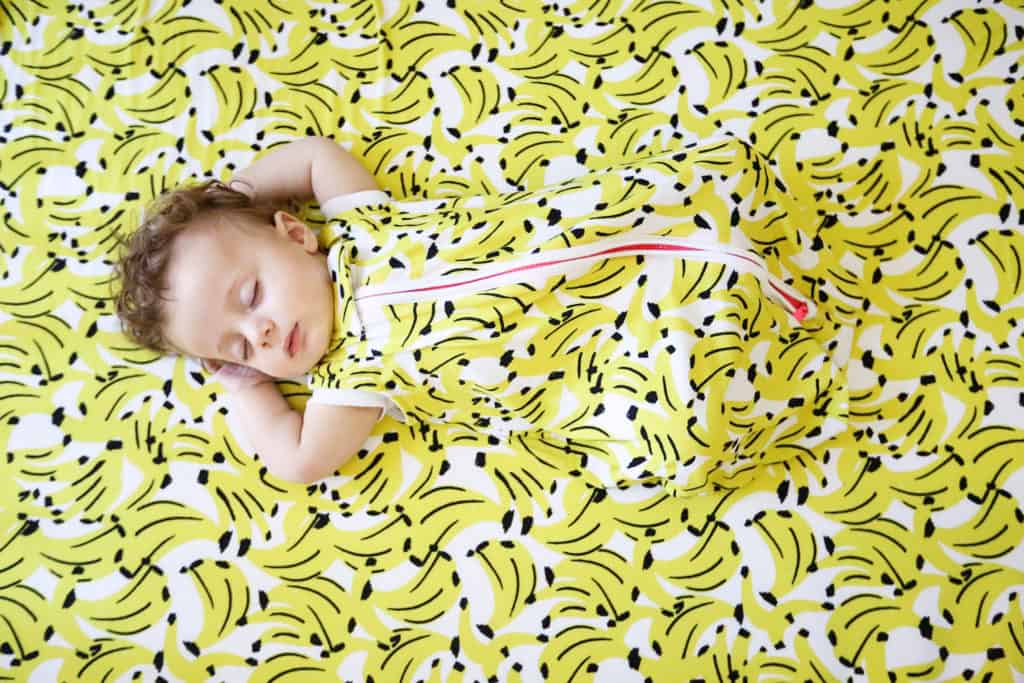 Milimili-Made-in-USA-Toodler-Wearable-Blankets.-Made-in-USA-Banana-Print