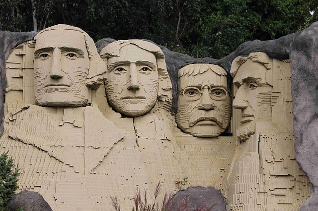 Mount Rushmore made of LEGOs.