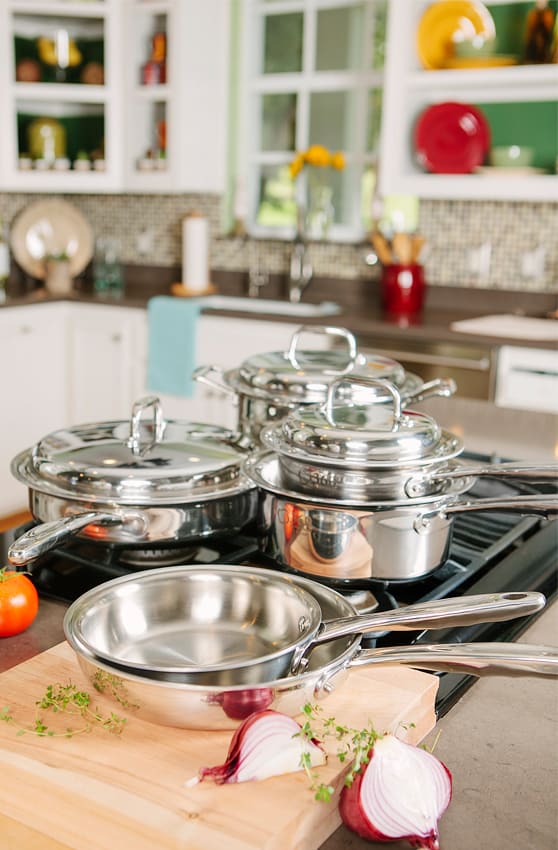 Best Non Toxic Cookware: 360 Cookware. Save 20% on your 360 Cookware non toxic cookware purchase with promo code USALOVE at check out. #usalovelisted #AmericanMade #nontoxic #kitchen #cookware