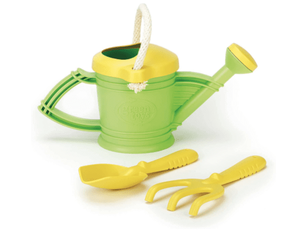 Gardening with Kids: Green Toys Watering Can #gardening #kids #usalovelisted
