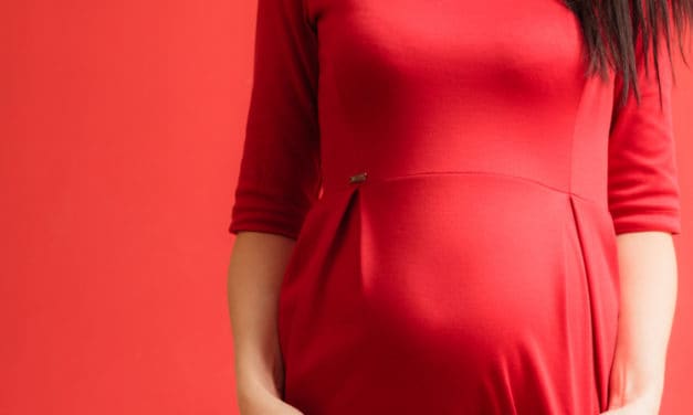 American Made Maternity Clothing Brands That are Fashionable & Comfortable