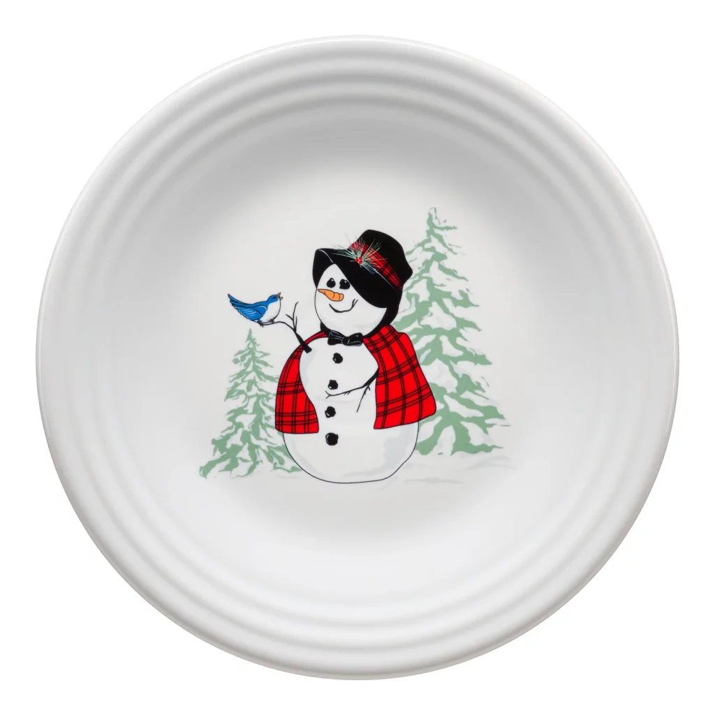 Easy Holiday Decor Ideas: Fiesta Holiday Pattern Dishware#USALovelisted #holidaydecor #ChristmasDecor #MadeInUSA