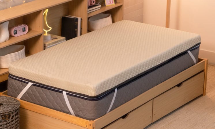 Best Mattress Toppers for a Dorm Twin XL Made in the USA